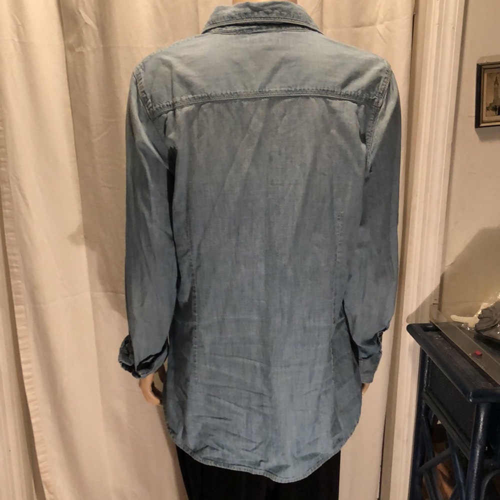 Lucky Brand Chambray Button Down - Picture 4 of 11